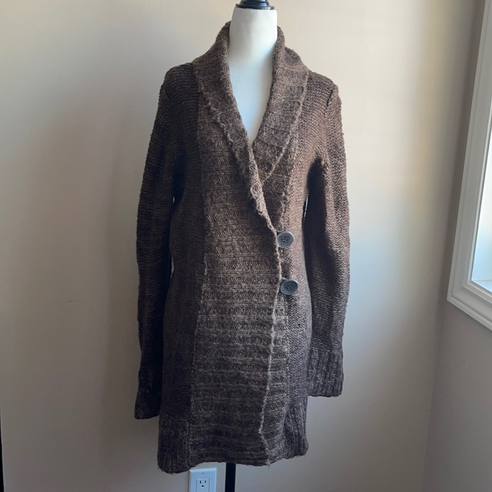 Reitmans  closed knit Long button up cardigan